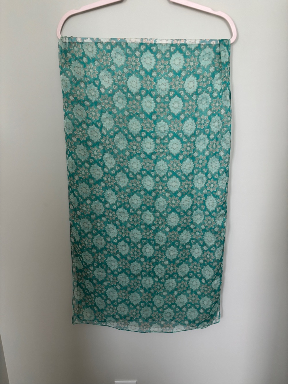 Lightweight NWT Teal Floral Scarf 20” x 66” - Picture 2 of 3
